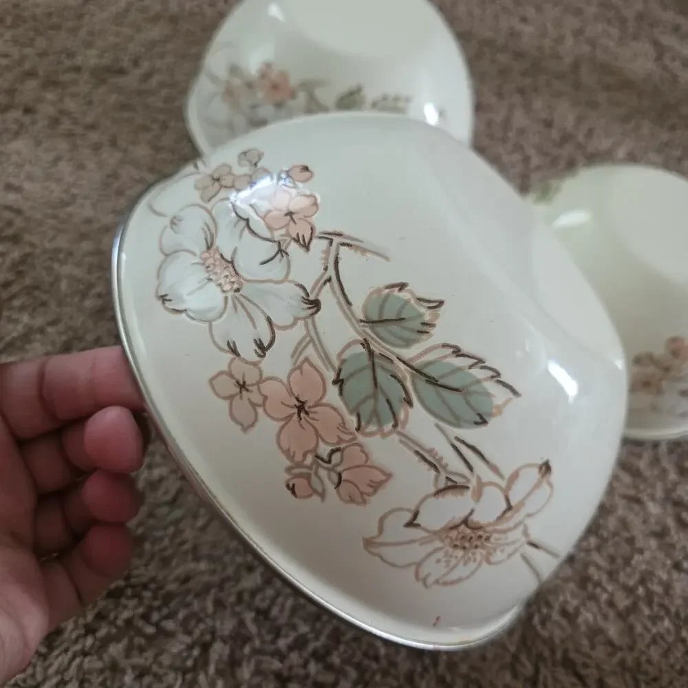 Vintage 1980s Floral Enamelware Nesting Bowls Set of 3 Cottage Grandmacore Boho